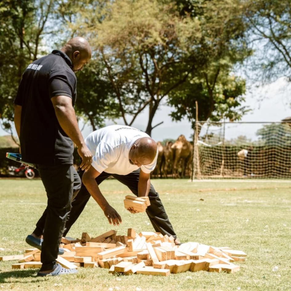 IM Hodari consulting team building